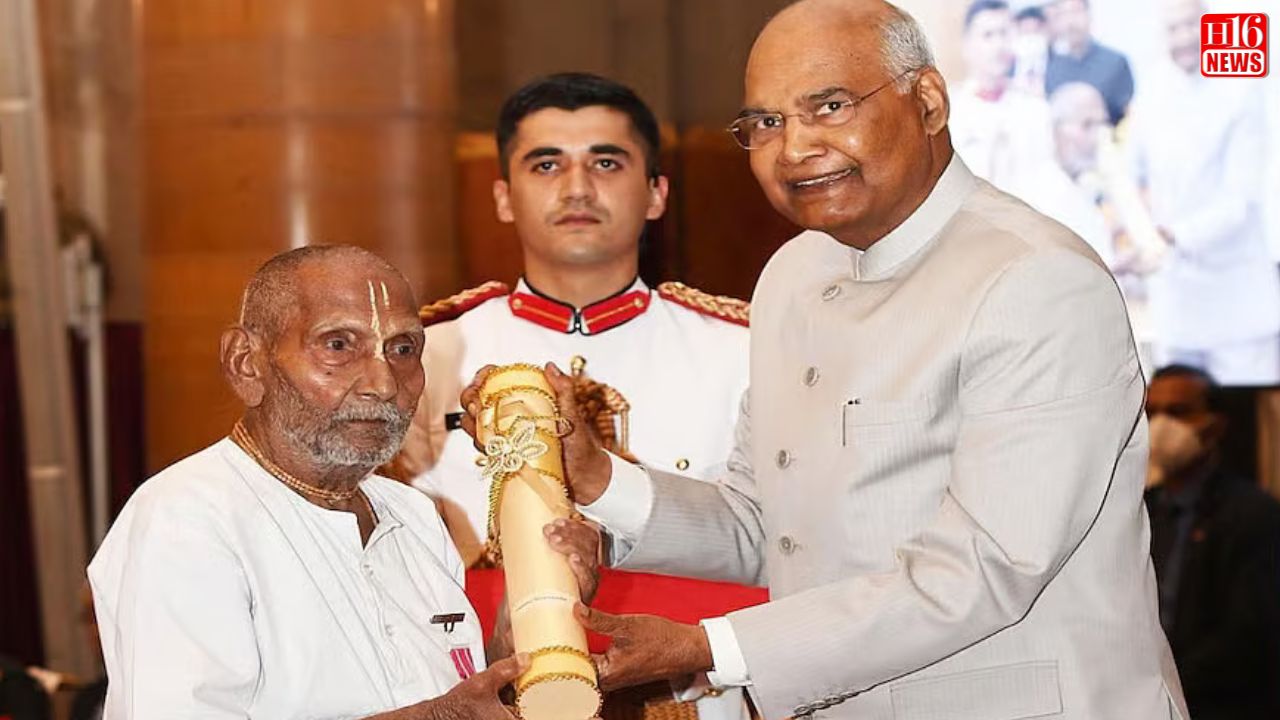 Padma Shri Awardee Baba Sivanand Dies In Varanasi
